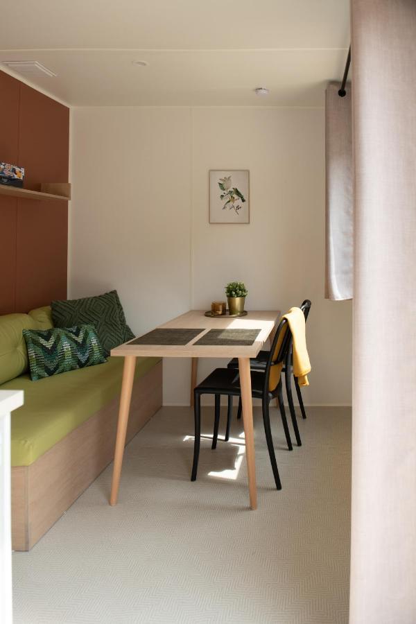 Vila Tiny House Enscherange Exteriér fotografie
